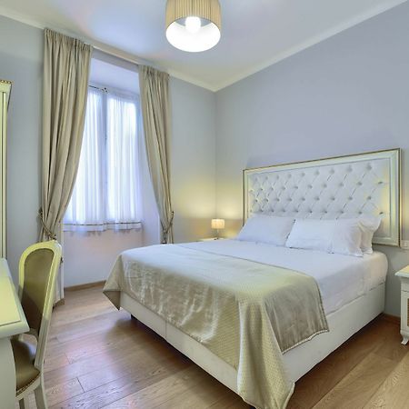 로마 그라비나 스위트 프라티나 B&B 외부 사진