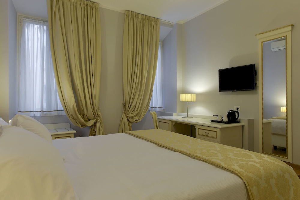 로마 그라비나 스위트 프라티나 B&B 외부 사진